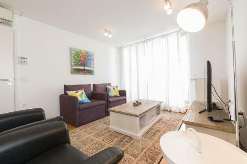 Njego?eva Apartment With Big Terrace