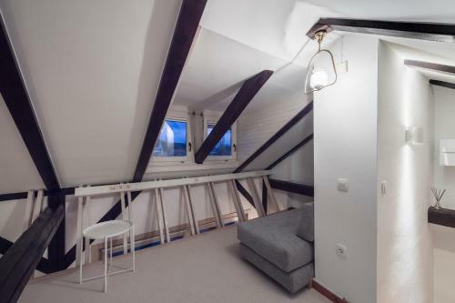 Fine Three-bedroom Gregorciceva Apartment