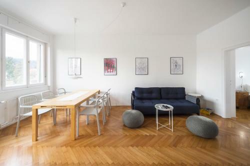 Levstikova Two-bedroom Apartment