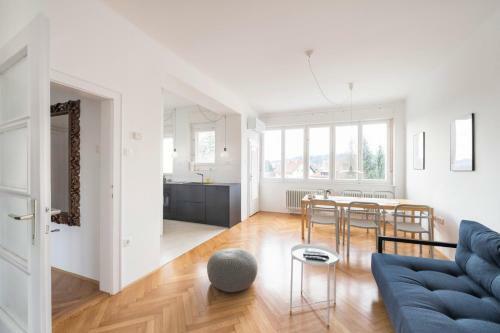 Levstikova Two-bedroom Apartment