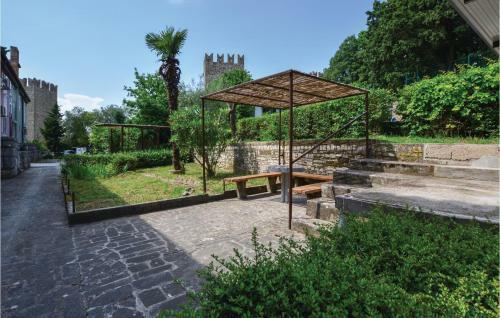Three-bedroom Apartment In Piran