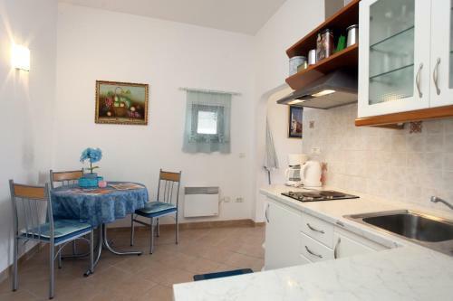 Parenzana Sea View Apartments Sk