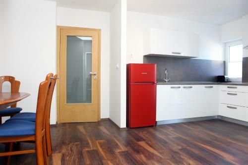 Portoroz Holiday Apartments Ks