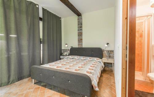 Nice Apartment In Strunjan W/ Wifi
