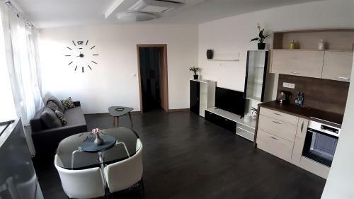Hrn?iarska Apartments