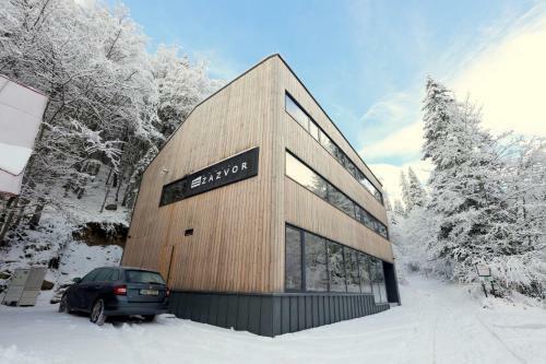 Hostal Chata Z�zvor