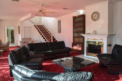 Hostal Penzi�n Rosel
