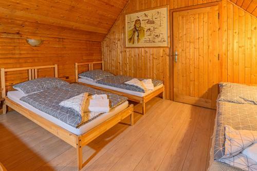 Apartamento Room Above The Restaurant Koliba Tri Studni?ky