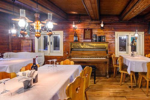 Apartamento Room Above The Restaurant Koliba Tri Studni?ky