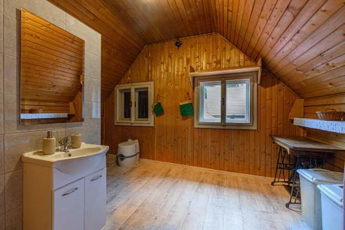 Apartamento Room Above The Restaurant Koliba Tri Studni?ky