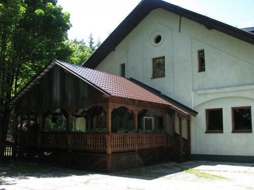 Hostal Penzi�n Borovica