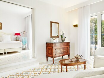 Hotel Caramel Grecotel Boutique Resort