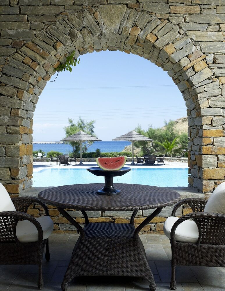 Hotel Porto Kea Suites