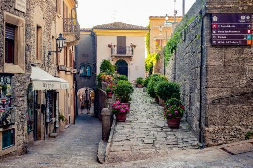 Bed & Breakfast Antica Bifora Rsm