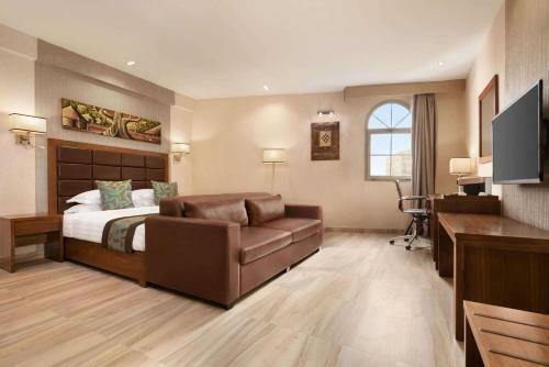 Days Hotel & Suites By Wyndham Dakar