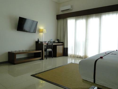 Iris Hotel