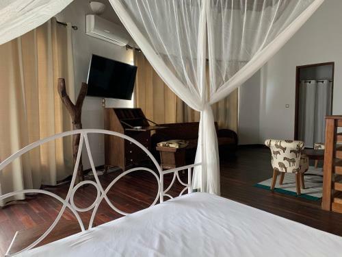 Hotel Marcelo Beach Club