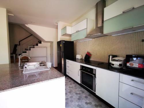 Villa Laguna Homes By Resava Group