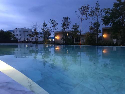 Hostal The Residence Thepkanjana