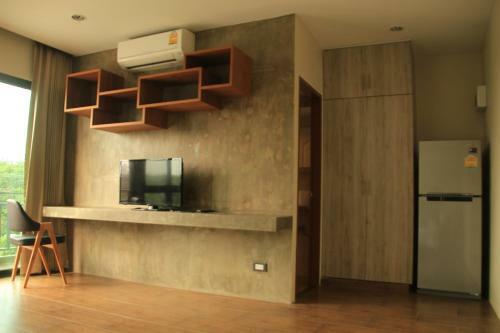 Hostal The Residence Thepkanjana