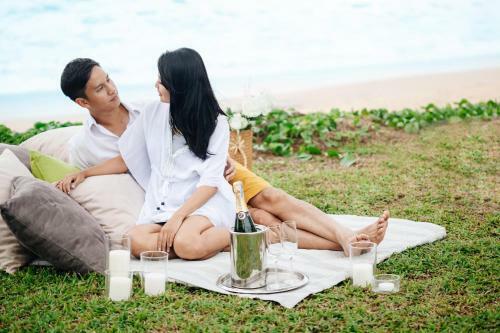 Twin Villas Natai - 7 Bedroom Luxury Beach Front Villa
