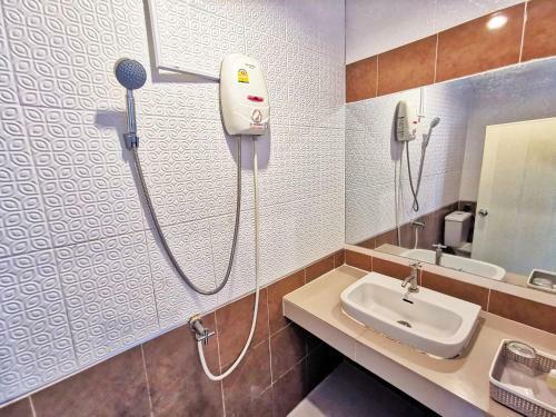 The Train Resort - Sauna & Spa