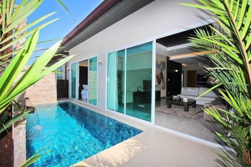 Superstar Pool Villa Pattaya