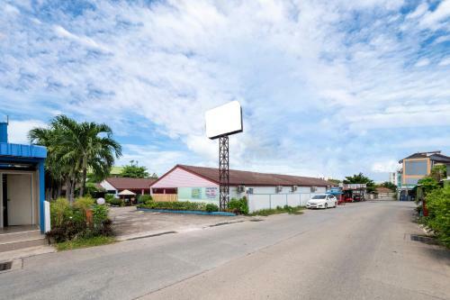Oyo 1153 New Star Hotel