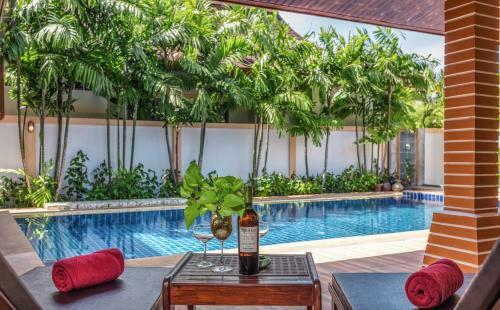 Hotel Orchid Garden Pool Villa Rawai