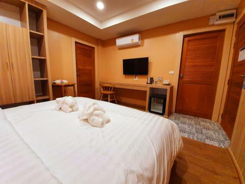 Usabai Riverside Boutique Hotel