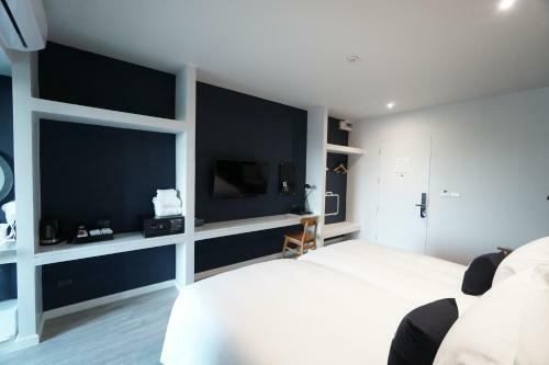 Blu Monkey Hub And Hotel Chanthaburi
