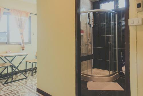 Chill Vibe Hostel