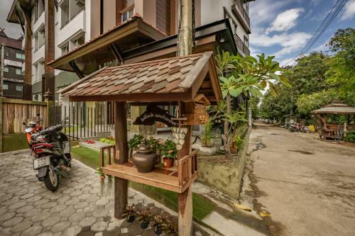 Hotel Ingmon House