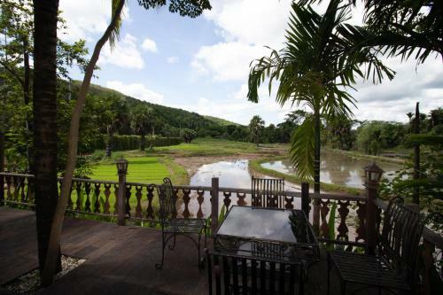 Hotel Royal Train Garden Resort
