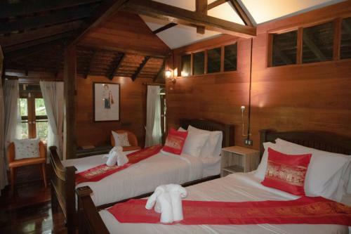 Hotel Royal Train Garden Resort
