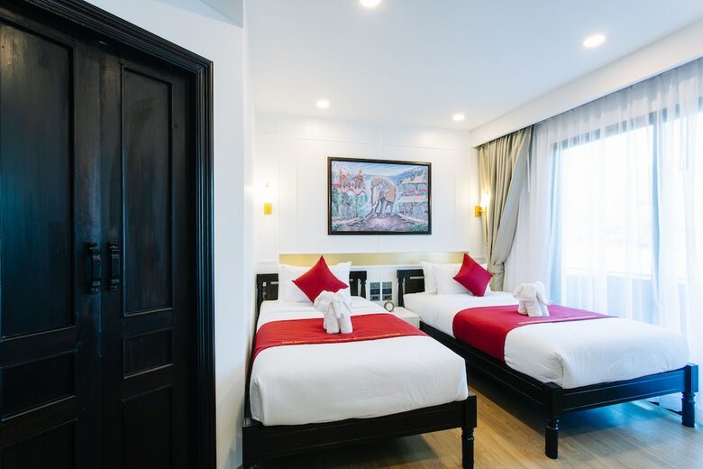 Hotel The Experience Walking Street Chiang Mai