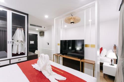 Hotel The Experience Walking Street Chiang Mai