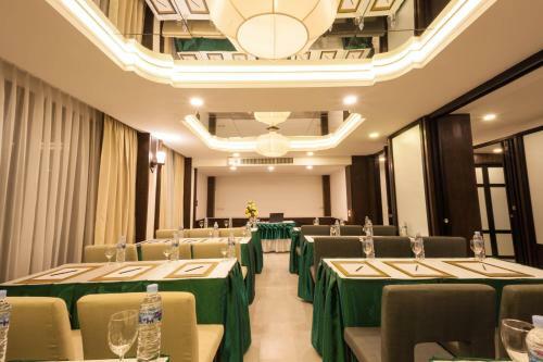 Hotel The Experience Walking Street Chiang Mai
