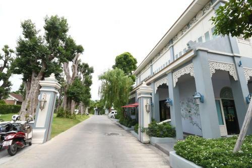 Hotel At Pingnakorn Riverside