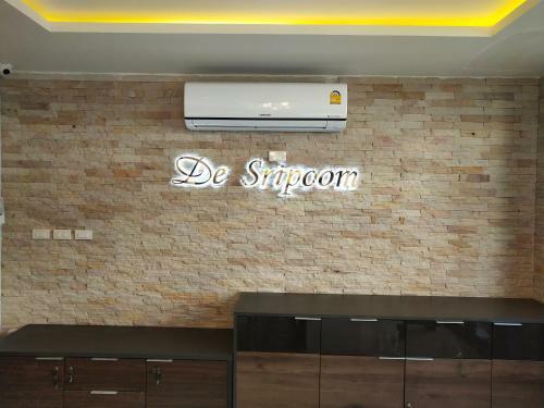 Hotel De Sripoom