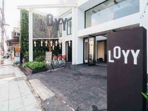 Loyy Hotel
