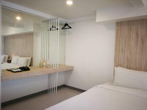 Loyy Hotel