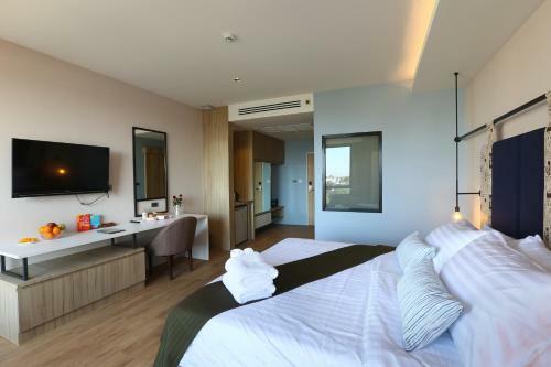W3 Hotel
