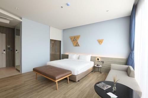 The Signature Hotel Airport