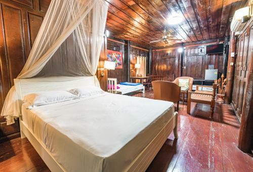 Hotel Mandarin Lodge