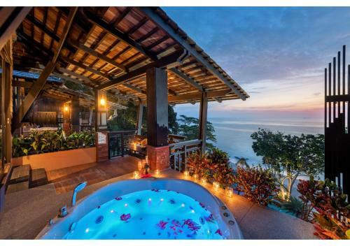 Hotel Nirvana Beach Resort & Spa