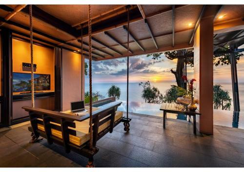 Hotel Nirvana Beach Resort & Spa