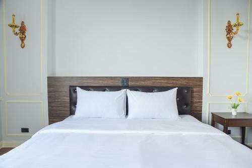 The Maceo Hotel