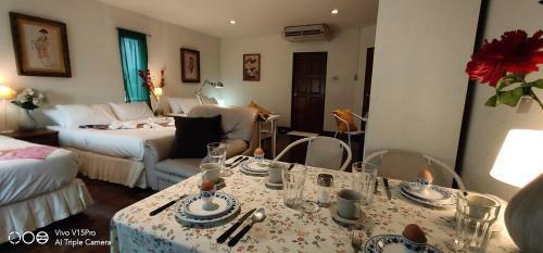Asiastique Housing Home Studio