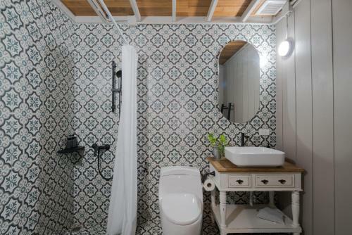 Hotel Blu Monkey Boutique Phuket Town